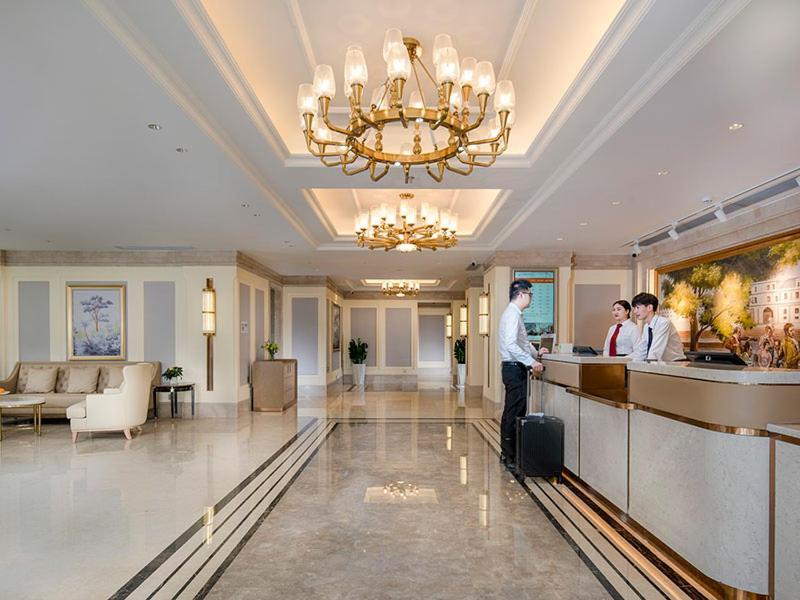 Vienna 3 Best Hotel Shenzhen Airong Road ภายนอก รูปภาพ